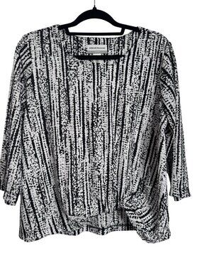 Alfred Dunner Textured Knot Blouse Size Petite Medium 3/4 Sleeve Black White NWT